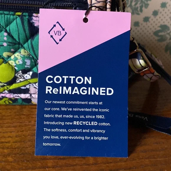 πHPπ NWT Vera Bradley RFID All in One Crossbody: Bloom Boom - Picture 7 of 14